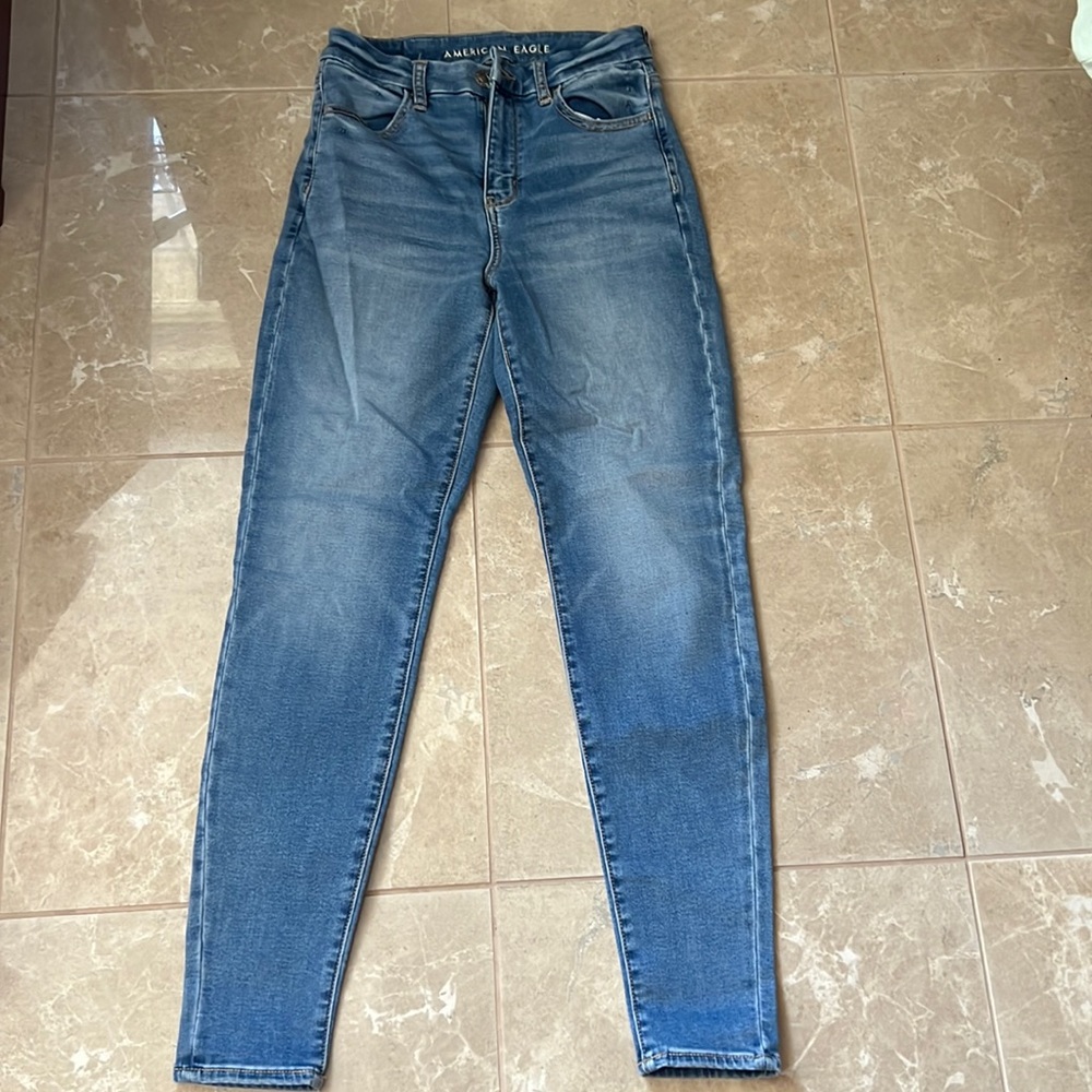 American Eagle standard regular skinny jeans size 4 blue jeans